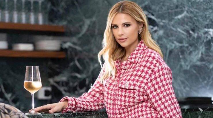 Χριστιάνα Αριστοτέλους: Πρόσωπο – έκπληξη στην παρουσίαση της εκπομπής της σήμερα [βίντεο]