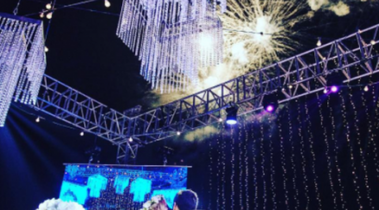 Το βίντεο από το γαμήλιο πάρτι Αριστοτέλους – Εφραίμ που δεν είδαμε ποτέ με τον χορό της παρουσιάστριας!