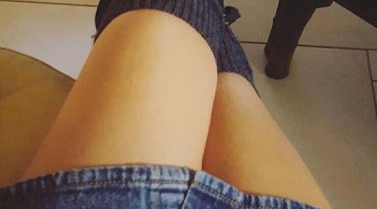 Επώνυμη Κύπρια "έβαλε φωτιά" στο instagram με τα σέξι πόδια της!