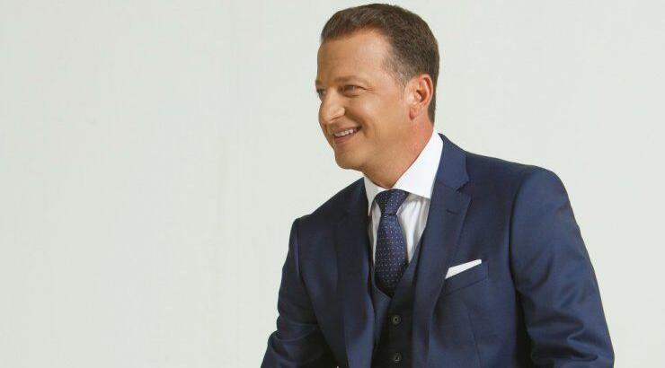 Χρύσανθος Τσουρούλλης: Η βραδινή έξοδος στα μπουζούκια μετά από καιρό! [εικόνες]