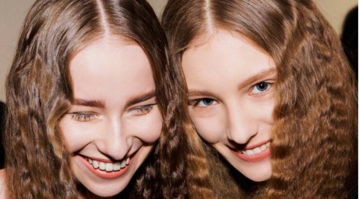 Έτσι θα καταλάβεις πού ακριβώς πρέπει να κάνεις τη χωρίστρα σου!