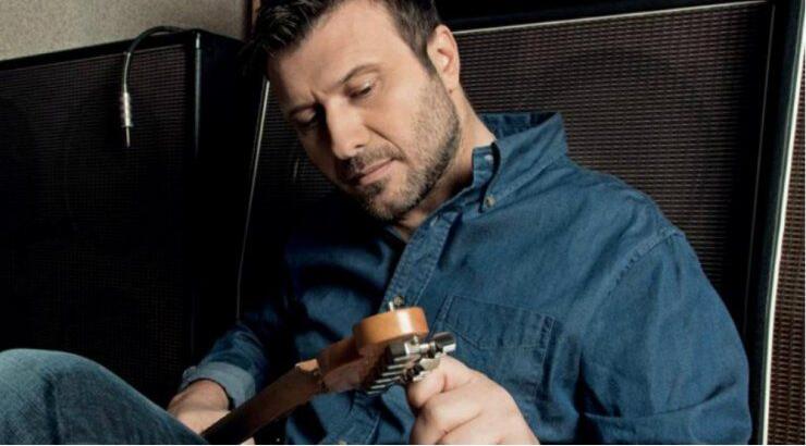 Ο Γιάννης Πλούταρχος έρχεται Κύπρο για ένα live