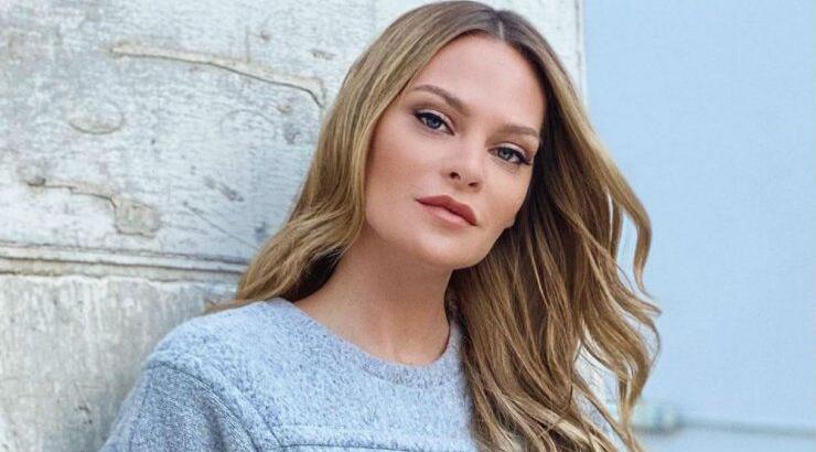 Υβόννη Μπόσνιακ: Έχετε δει τη μητέρα του πανέμορφου μοντέλου;