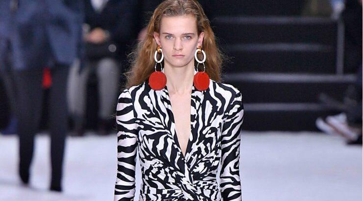 Πώς να φορέσεις το zebra print στο γραφείο