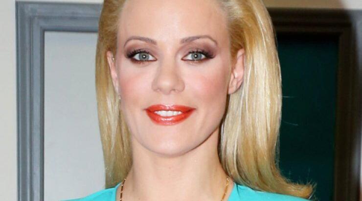 Ζέτα Μακρυπούλια: «Πιστεύω ότι το κοινό δε μασάει κάθε φούσκα»