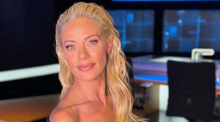 Ζέτα Μακρυπούλια: “Με παρακολουθούσαν αυτοκίνητα και άνθρωποι”