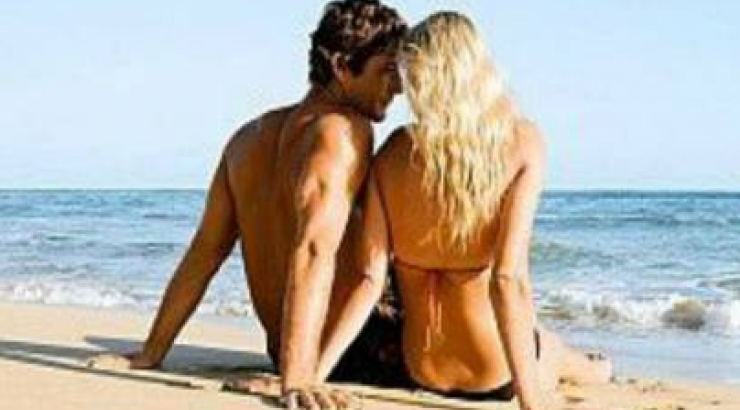 Πώς θα αναζωογονήσεις τη σχέση σου το καλοκαίρι