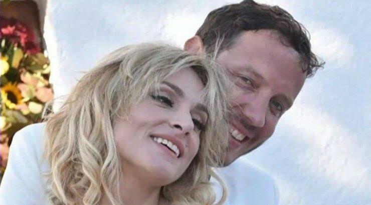 Ελεωνόρα Ζουγανέλη - Σπύρος Δημητρίου: Είδαμε πως περνάνε δημιουργικά την καραντίνα στο σπίτι τους [βίντεο]