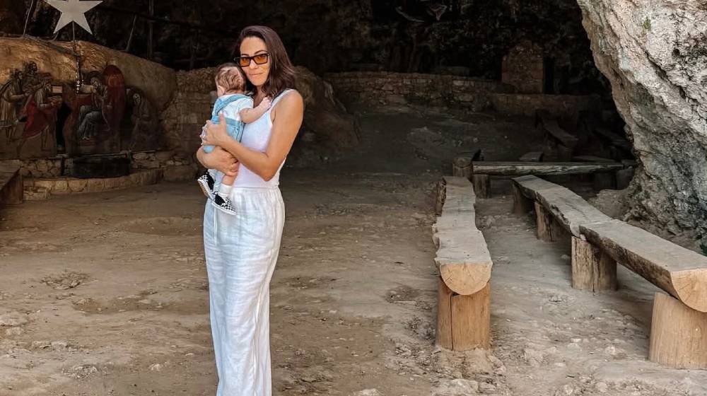 Ευρυδίκη Βαλαβάνη: «Θέλω πάρα πολύ να πάμε στο ίδιο σπήλαιο που παντρευτήκαμε, να κάνουμε και την βάπτιση» [βίντεο]