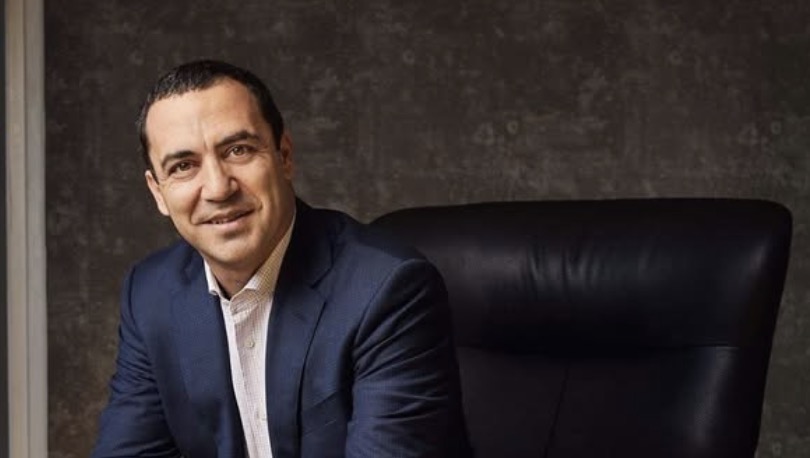 Πόλυς Κουρουσίδης: Συνόδευσε την κόρη του σε παιδική παράσταση [εικόνα]