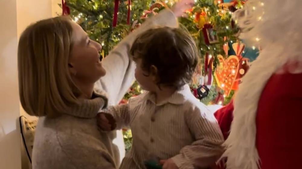 Τζένη Μπαλατσινού: Το τρυφερό στιγμιότυπο με πρωταγωνιστή τον γιο της, Παναγιώτη Αντώνιο, στην κουζίνα [βίντεο]