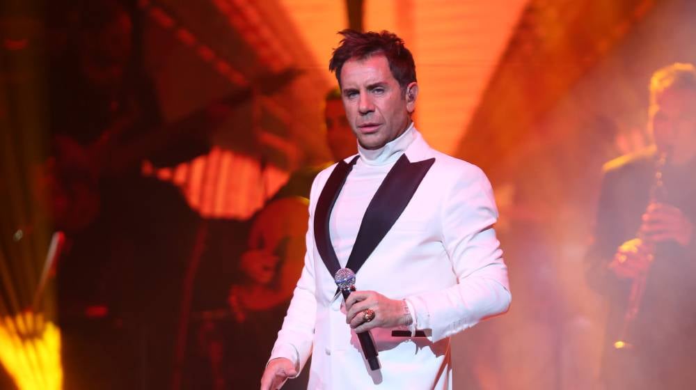 Γιώργος Μαζωνάκης: Αυτός είναι ο τραγουδιστής που κατηγορείται για ασέλγεια - Η ανακοίνωση του