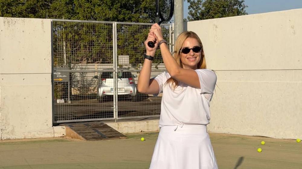 Χριστιάνα Αριστοτέλους: Με tennis look πήγε πρωί πρωί να παίξει το αγαπημένο της άθλημα [εικόνες]