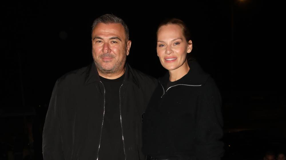 Υβόννη Μπόσνιακ: Ανήρτησε στιγμιότυπο από τη viral στιγμή του Αντώνη Ρέμου με την κόρη τους 