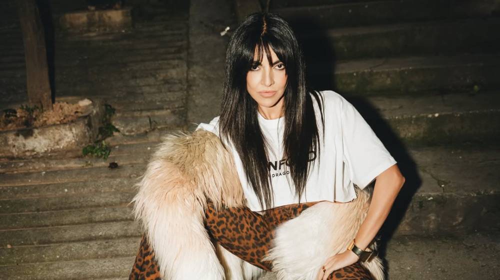 Μαρία Σολωμού: Το περιστατικό στον δρόμο, ενώ στο αυτοκίνητο ήταν ο γιος της με τη φίλη του [βίντεο]