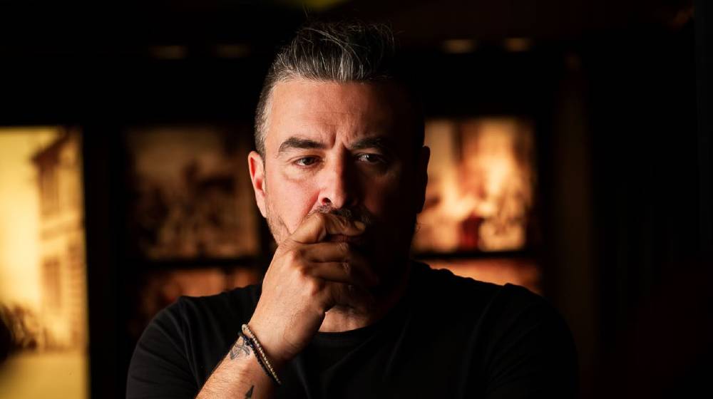 Γιάννης Αϊβάζης: «Δεν είμαι αρνητικός σε έναν γάμο» [βίντεο]