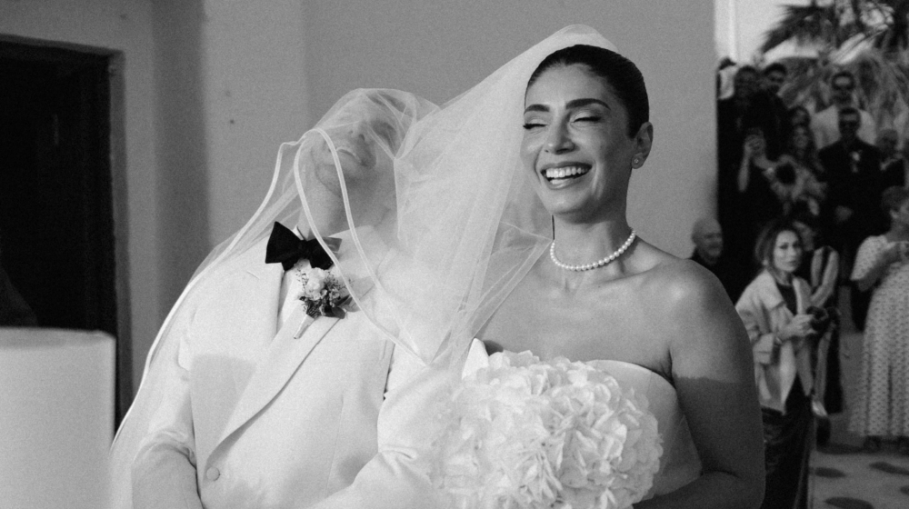 Νάσια Σιαηλά: Το δεύτερο bridal look της είχε τη λάμψη που απαιτεί ένα wedding party