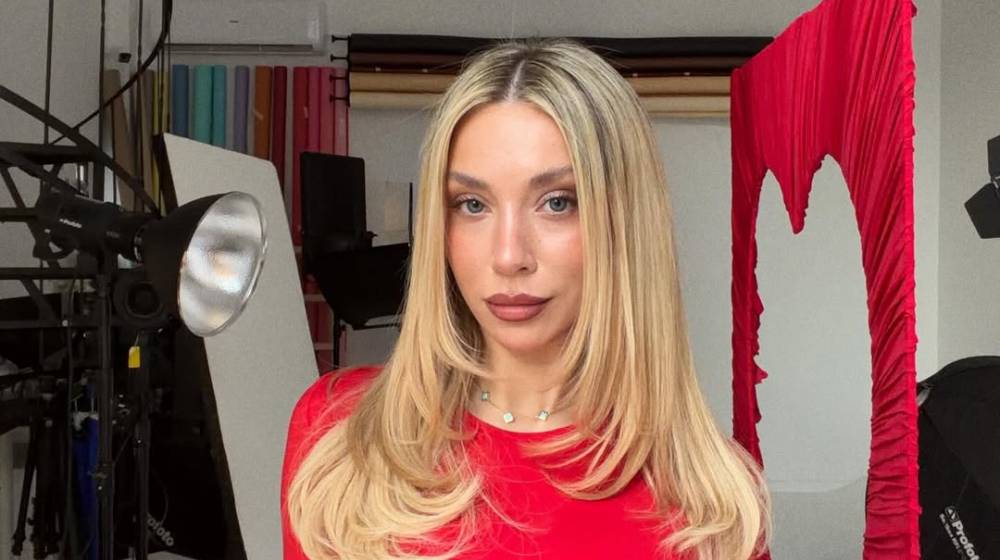 Γαρυφαλιά Καληφώνη: Έκανε την πιο all-time classic επιλογή στα νύχια για το Valentine’s 