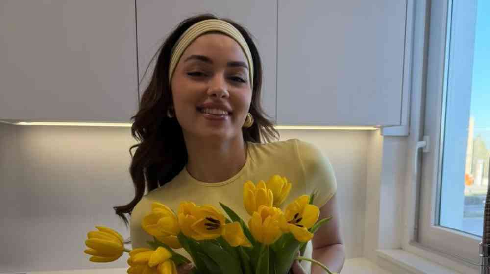 Έλενα Λυσάνδρου: Συνδύασε δύο hot right now τάσεις στο νέο της nail look