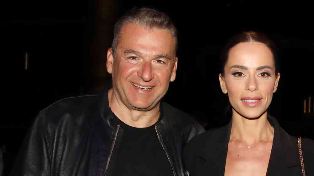 Λιάγκας – Αντωνά: Τα στιγμιότυπα από το Πάσχα τους στην Τήνο [εικόνες]