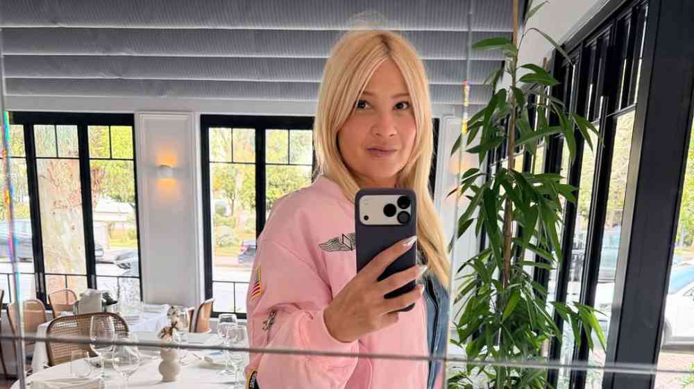 Φαίη Σκορδά: Με τον σύντροφό της στη Θεσσαλονίκη – Η θερμή υποδοχή από την οικογένειά της [βίντεο]