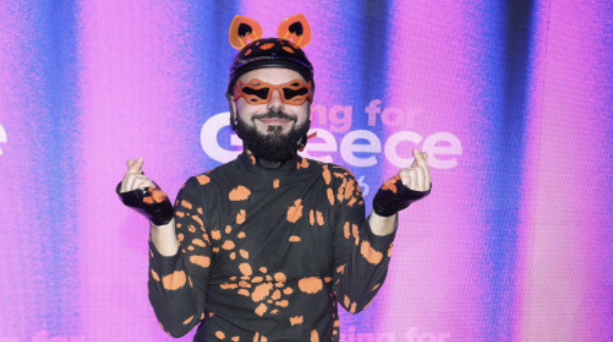 Αυτή είναι η τραγουδίστρια που θα ανακοινώσει το 12αρι της ελληνικής επιτροπής