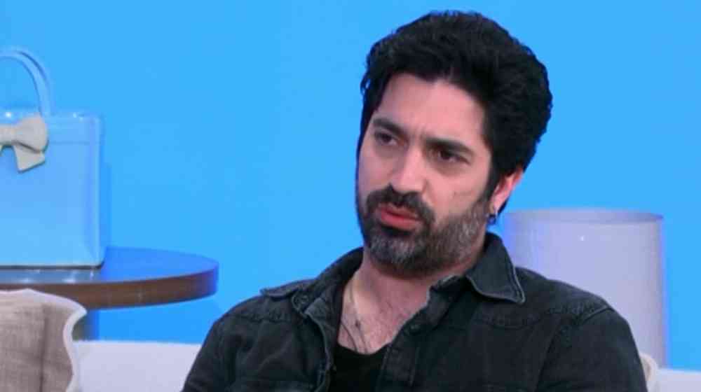 Ανδρέας Παπαμιχαλόπουλος: «Είχα ριψοκίνδυνη περιπέτεια εξαιτίας του αλκοόλ. Είχα Άγιο» [βίντεο]