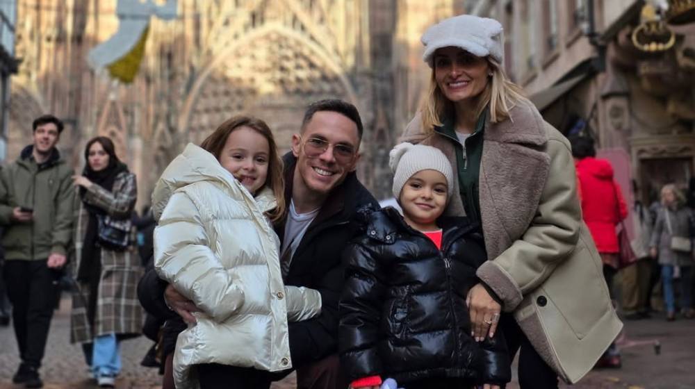 Λευτέρης Πετρούνιας: Πώς πανηγύρισαν οι κόρες του το χρυσό μετάλλιο στο Παγκύπριο κύπελλο στο Κάιρο [βίντεο]