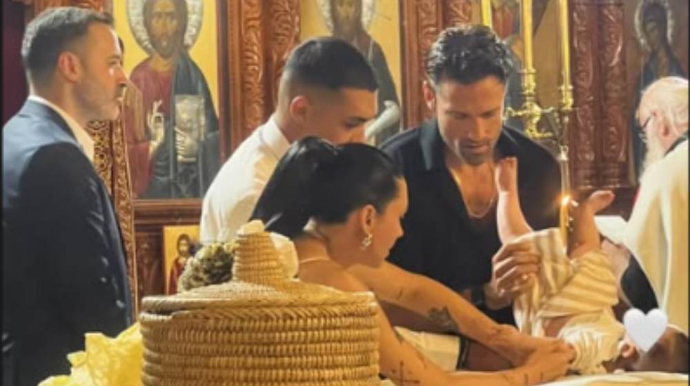 Κωνσταντίνος Αργυρός: Βάφτισε τον ανιψιό του στην Κύπρο [εικόνες]