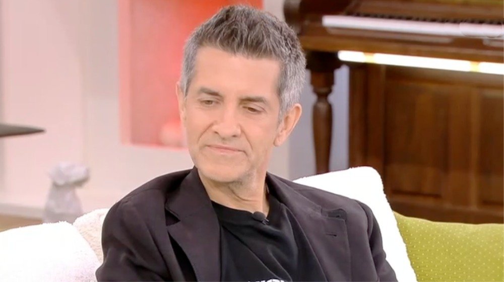 Φοίβος για Βίσση: «Eίναι η μεγαλύτερη τραγουδίστρια, το έλεγα από μικρός, πολλοί έπεφταν να με φάνε» [βίντεο]
