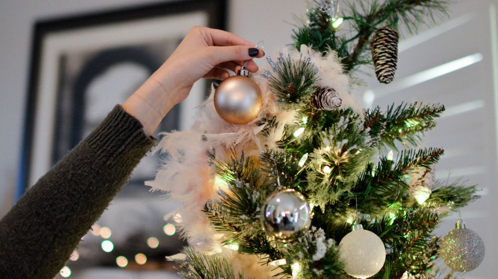 4 βήματα για το πιο εντυπωσιακό δέντρο των Χριστουγέννων | Ι LOVE STYLE