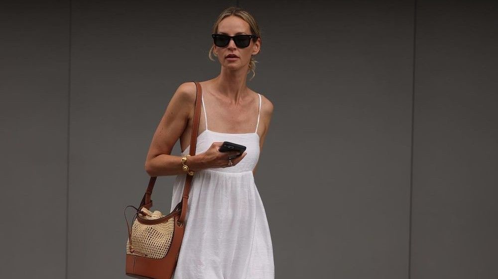 Λευκό φόρεμα: 7 looks για να φορέσεις στην πόλη ή το νησί | Ι LOVE STYLE