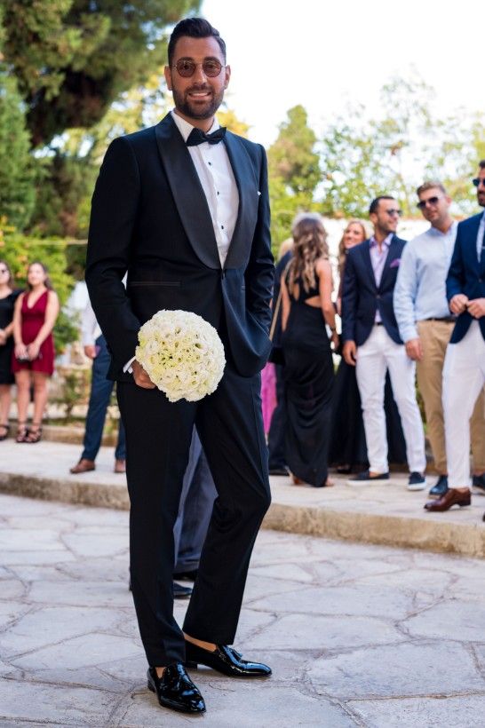 Ο λαμπερός γάμος του γνωστού Έλληνα σχεδιαστή Αντώνη Πολέντα με την  αγαπημένη του Κωνσταντίνα Καραχάλιου | Ι LOVE STYLE
