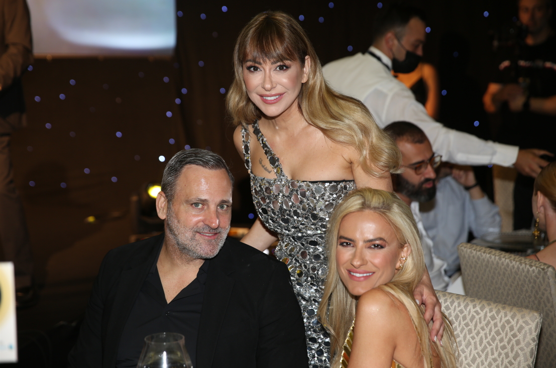 Μελίνα Ασλανίδου: Οι υπέροχες δημιουργίες της Έφης Παπαϊωάννου που φόρεσε  στα Cyprus Eating Awards 2021 | Ι LOVE STYLE