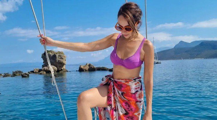 Xριστίνα Κυριάκου: Γυμνή στο Ιόνιο πέλαγος αναστατώνει τους θαυμαστές της |  Ι LOVE STYLE