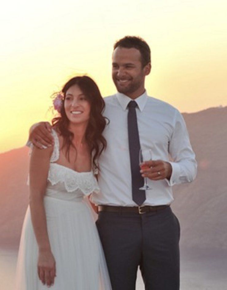 Ποιο είναι το ιδανικό νυφικό για ένα γάμο σε νησί; | Ι LOVE STYLE